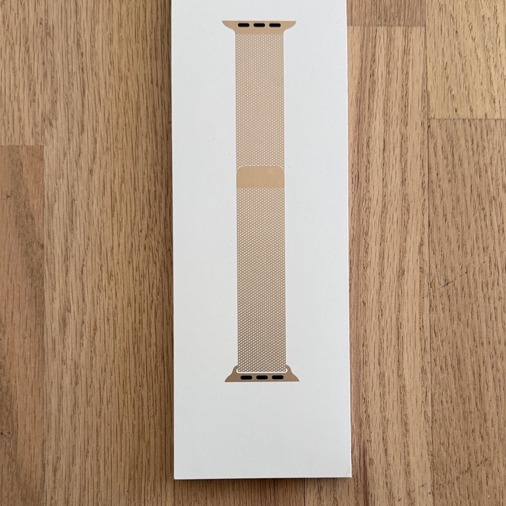 Gold Mesh Apple Watch Band Medium/Large